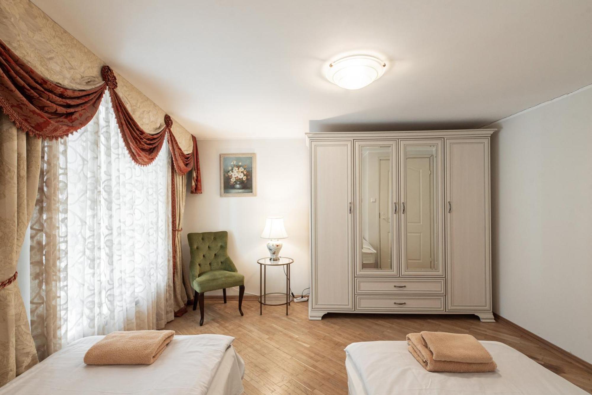 Airhome - Old Dominican Monastery Tallinn