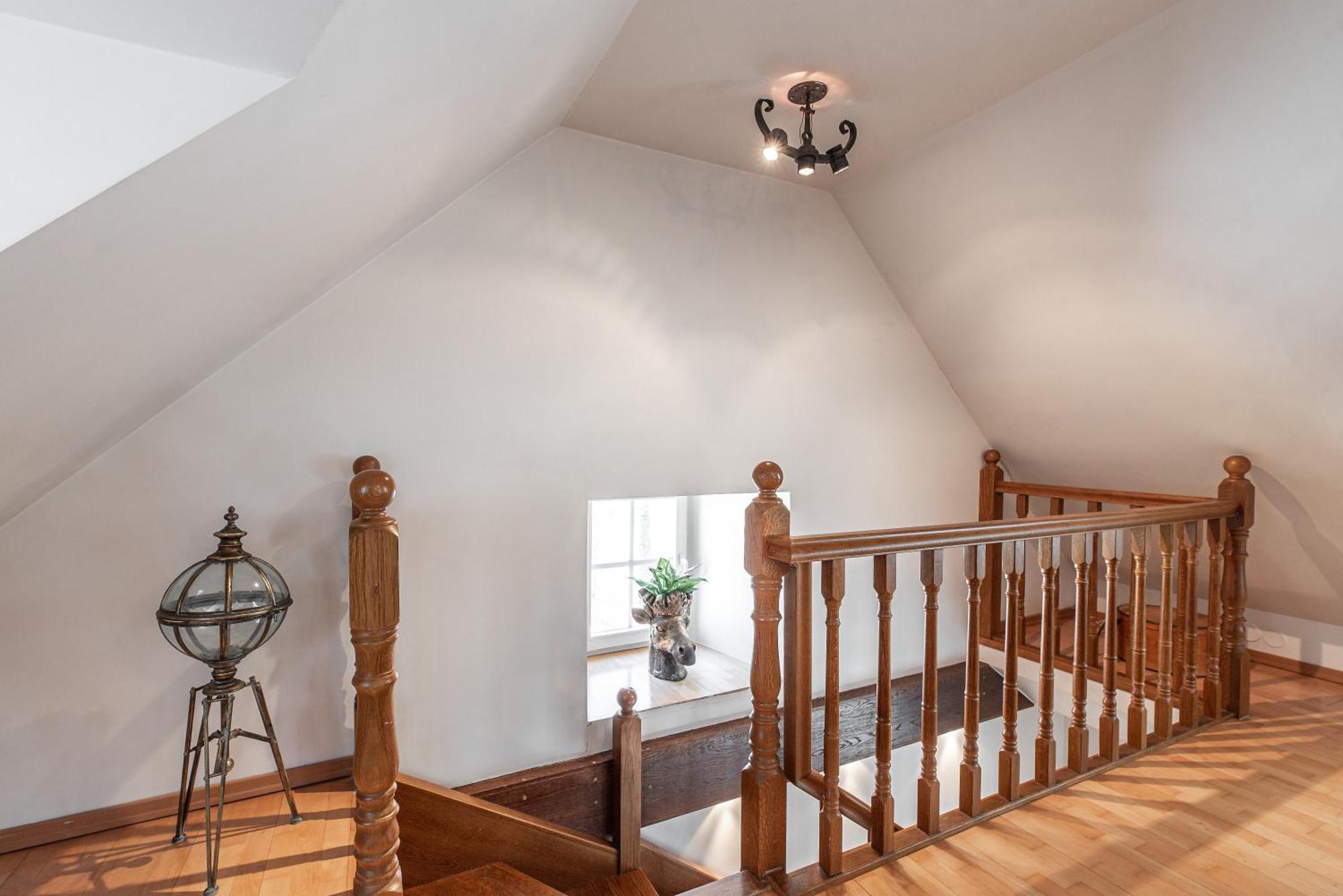 Airhome - Old Dominican Monastery * Tallinn